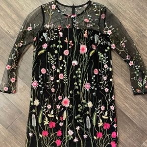 love...ady Emboidred Mesh-Detail Midi Dress